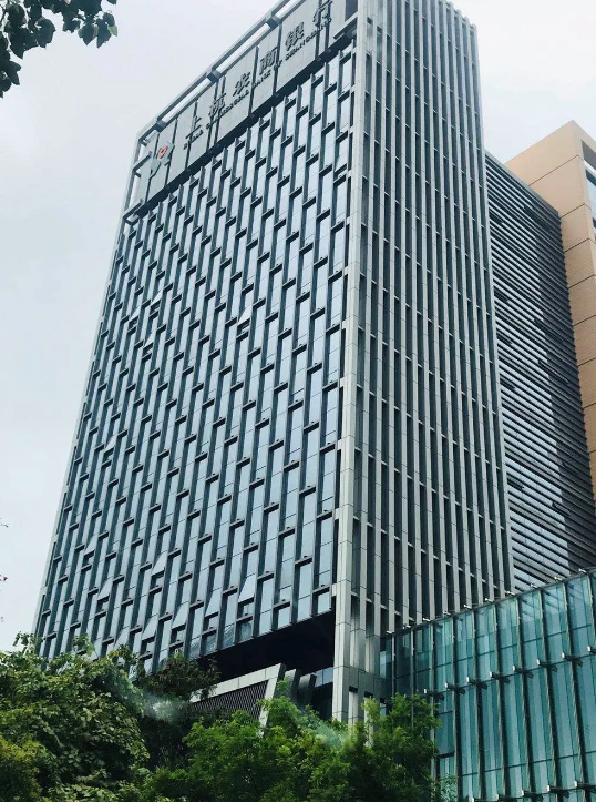 走進(jìn)健康，三菱重工海爾中央空調(diào)為金融行業(yè)健康空氣保駕護(hù)航